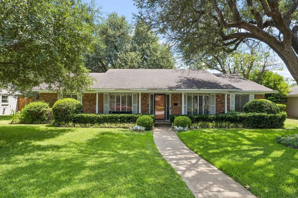 3240 Chapel Downs Drive, Dallas