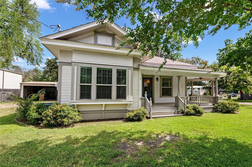 269 E Holley Street, Alba