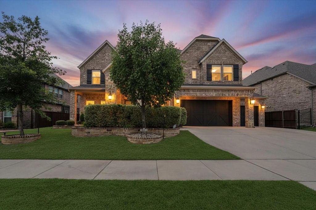 9913 Villa Verde Drive, Fort Worth