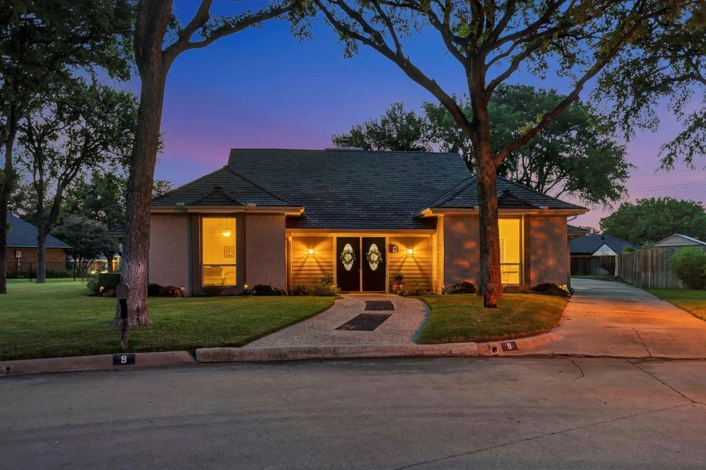 9 Wentworth Court, Trophy Club