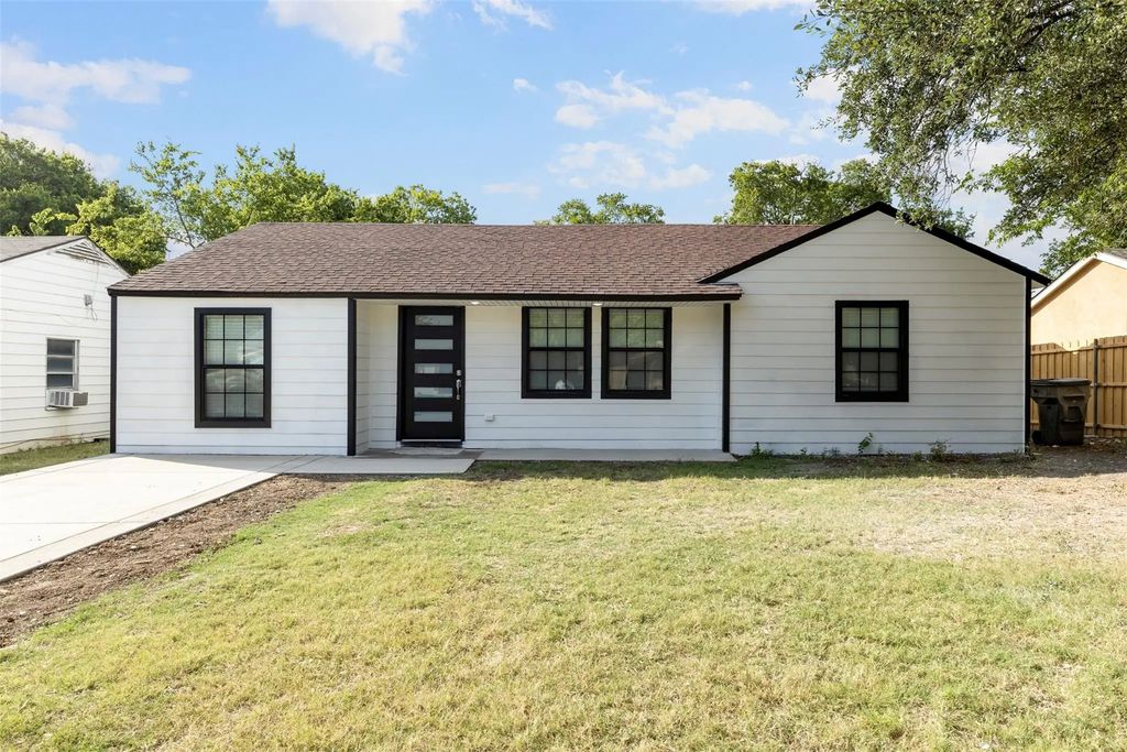 239 Halsey Street, Dallas