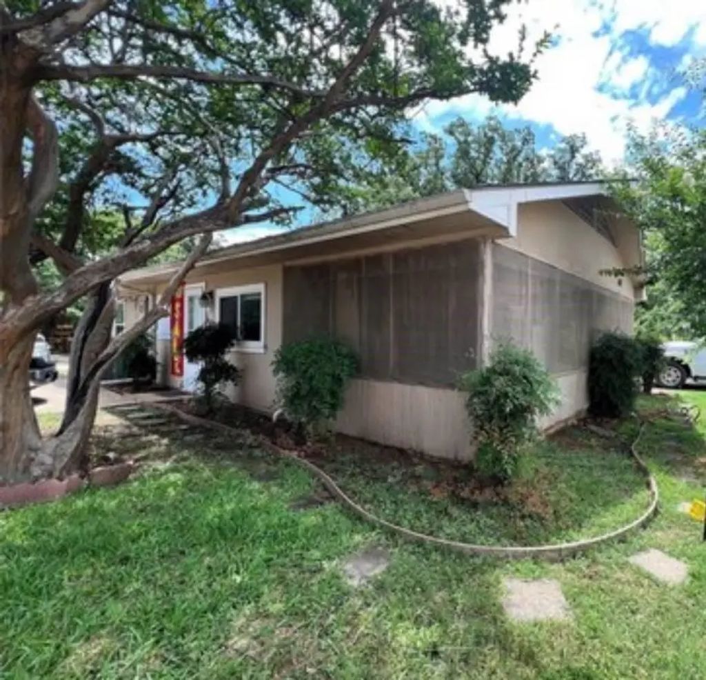 600 Lake Drive, Lake Dallas