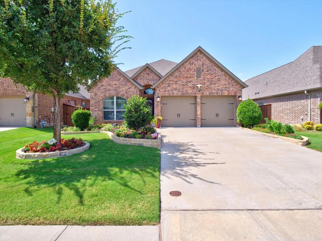 1005 Hubbard Creek Trail, McKinney