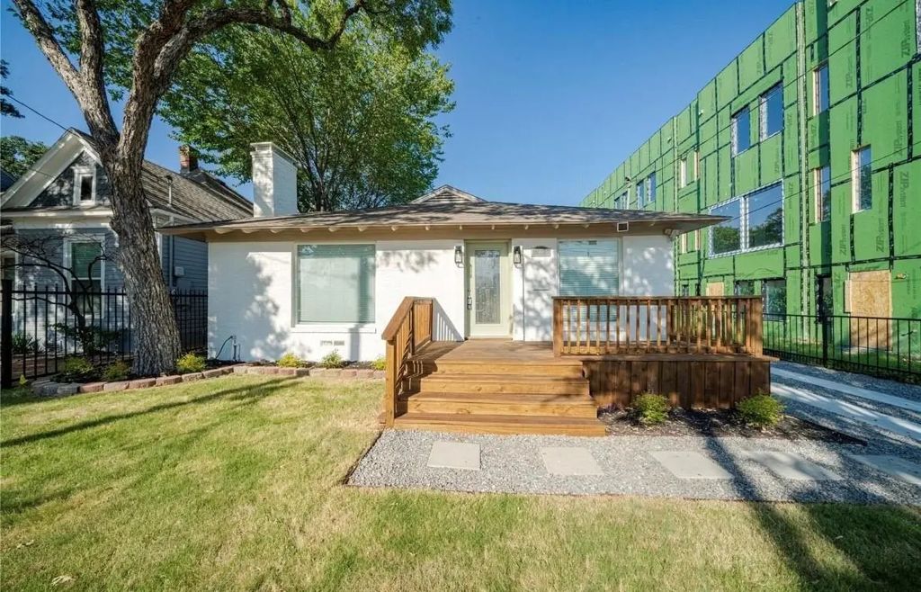 2004 Caddo Street, Dallas