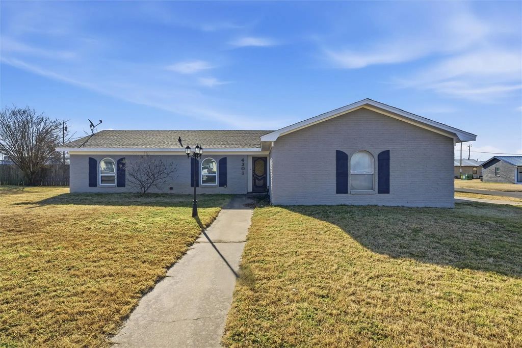4301 Gram Lane, Bellmead