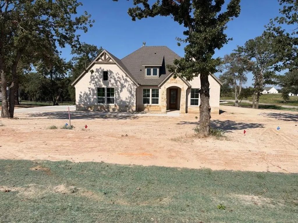 164 Oak Grove Way, Springtown