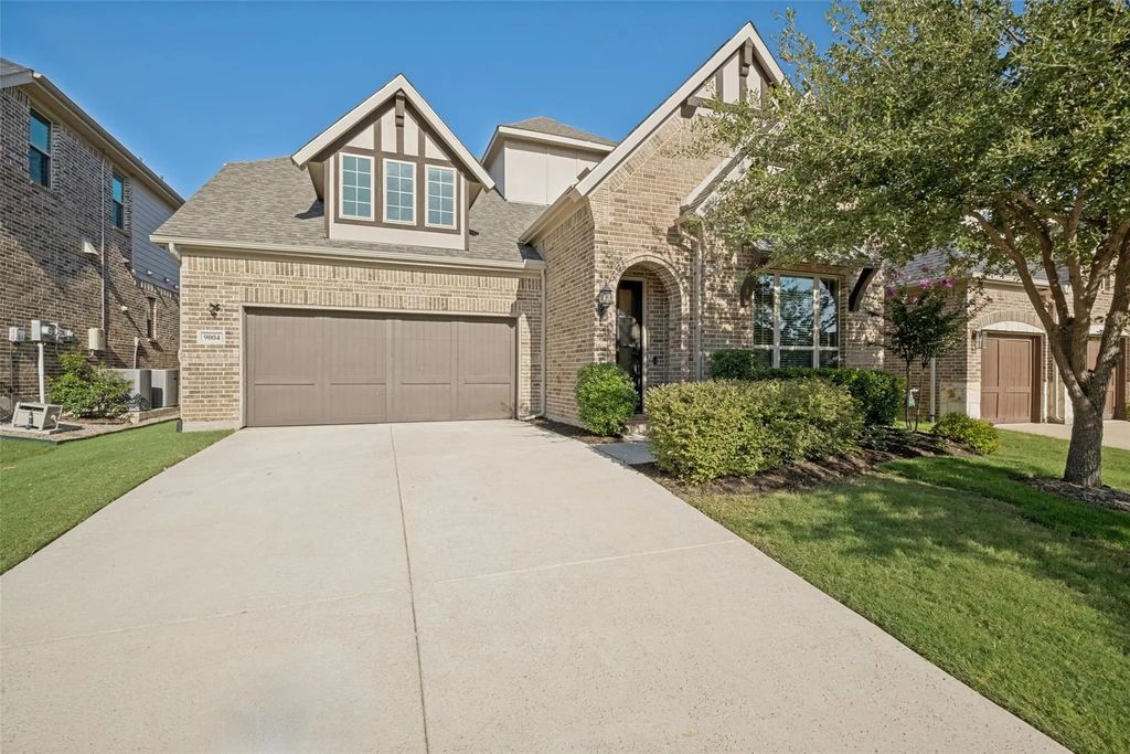 9004 Washington Lane, Argyle