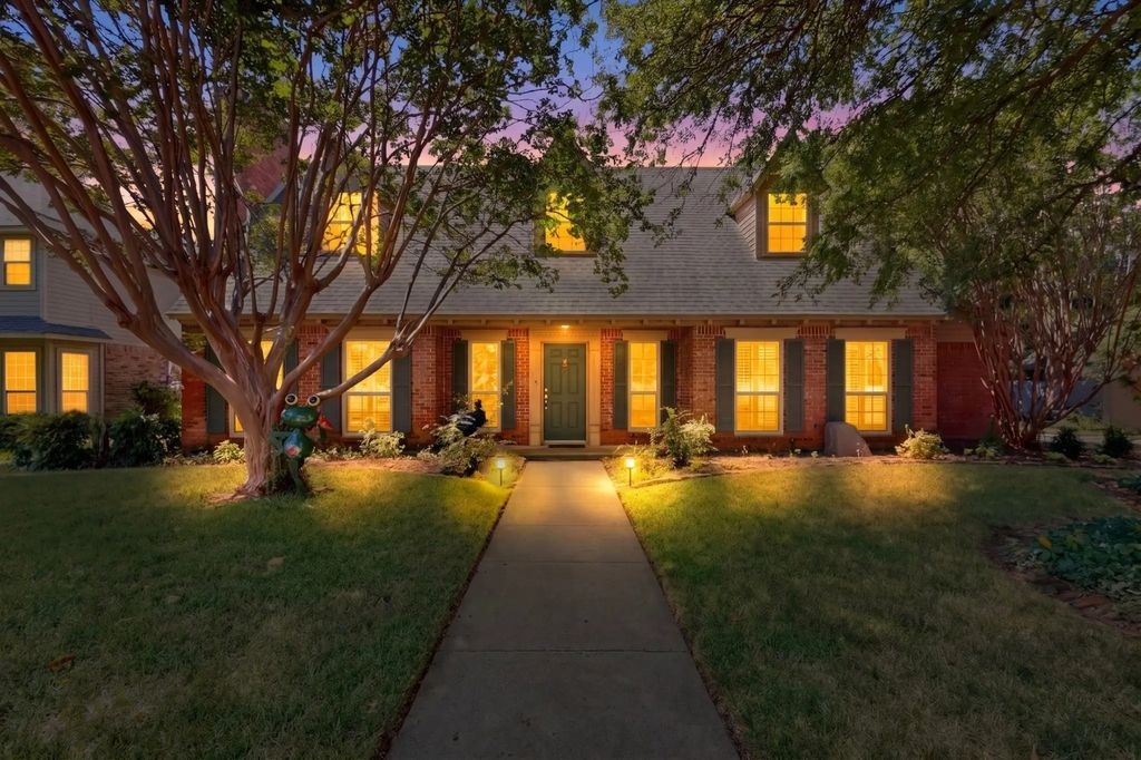 1909 Highland Park Circle, Denton