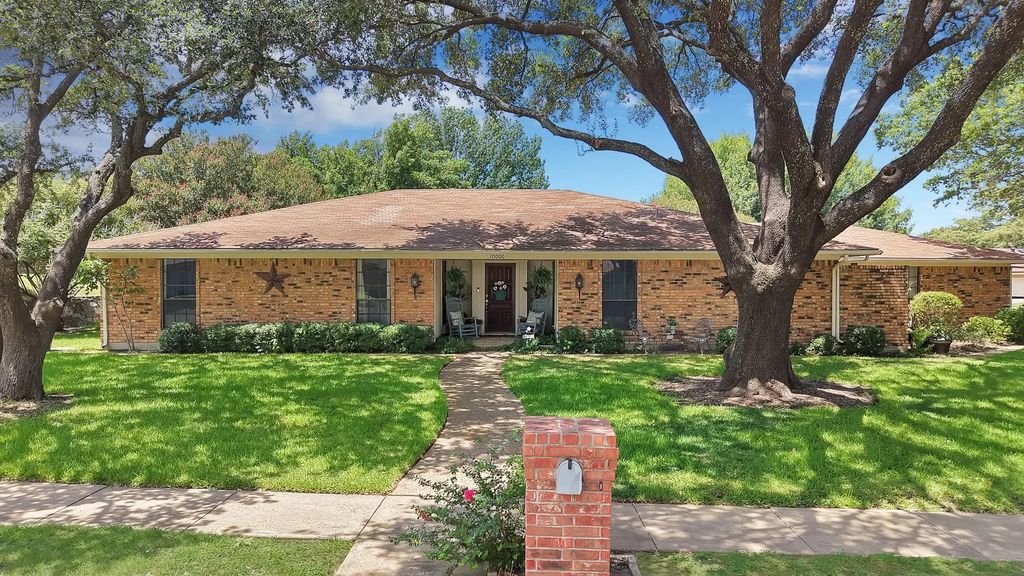 10000 Westpark Drive, Benbrook