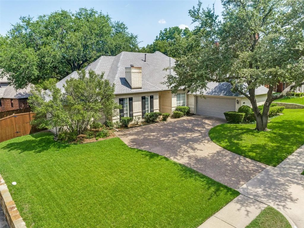 1105 Hills Creek Drive, McKinney