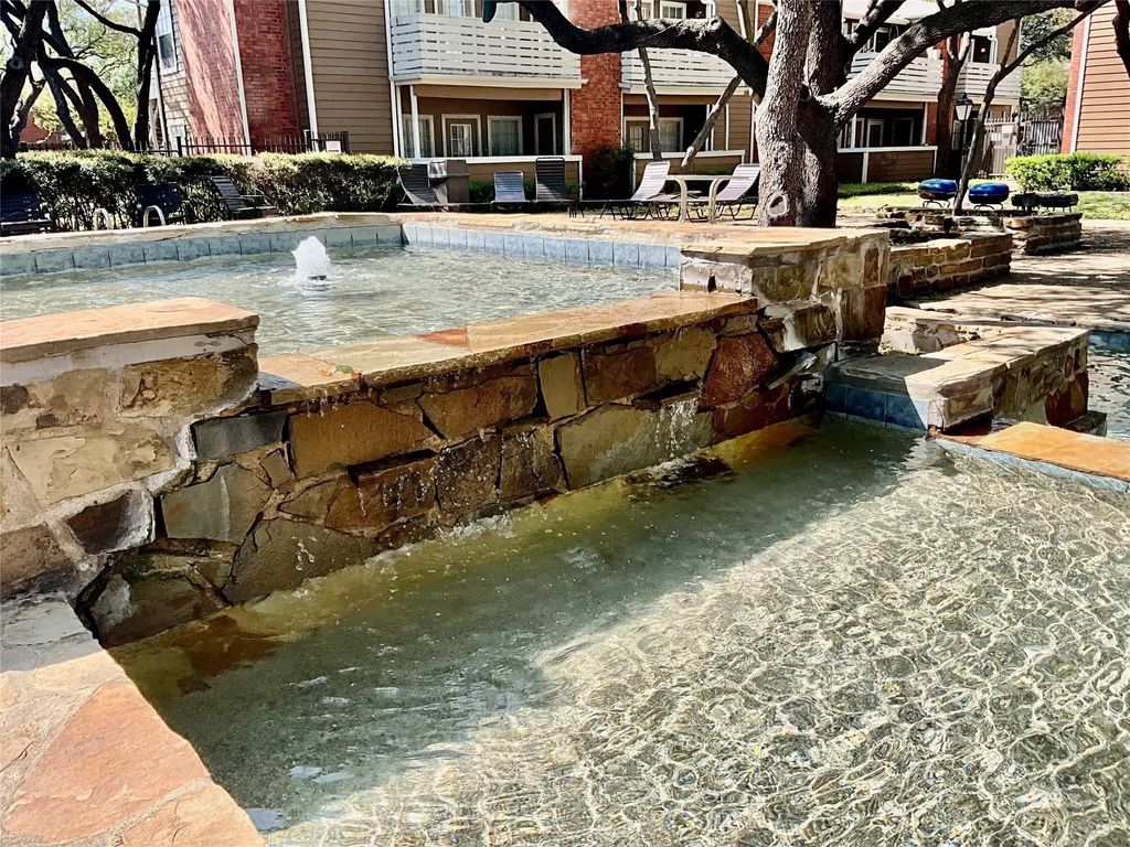 3615 W Northgate Drive 3 Units, Irving