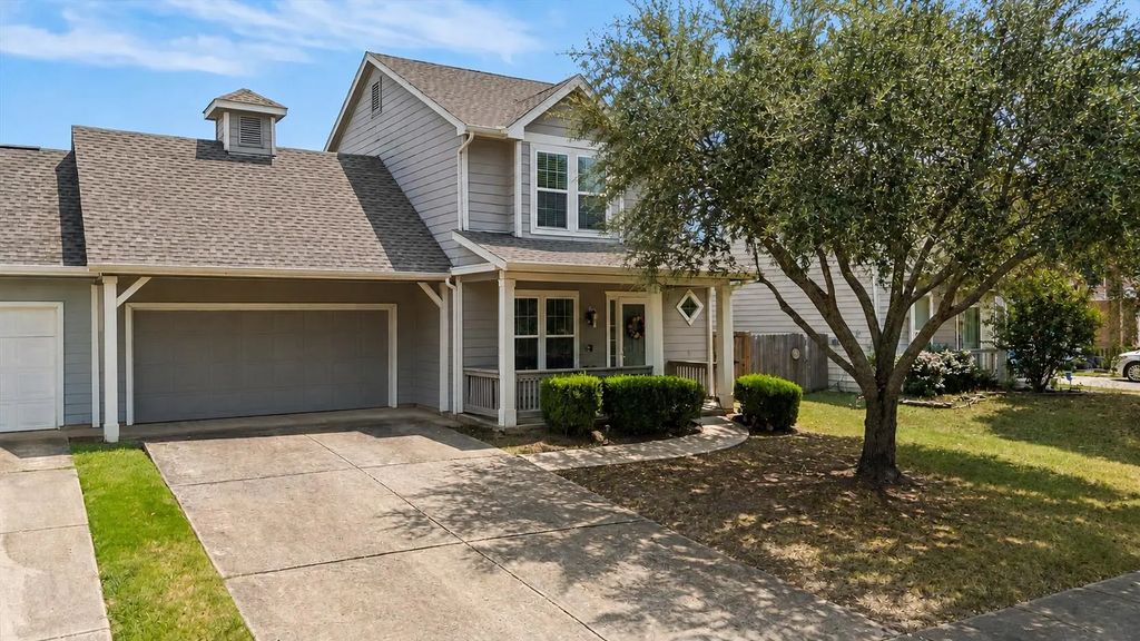 811 Greene Way, Wylie