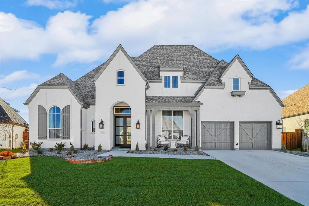 2017 Compton Court, Celina