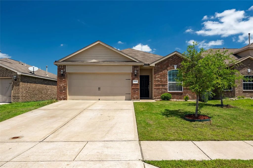 8945 Black Haw Street, Forney
