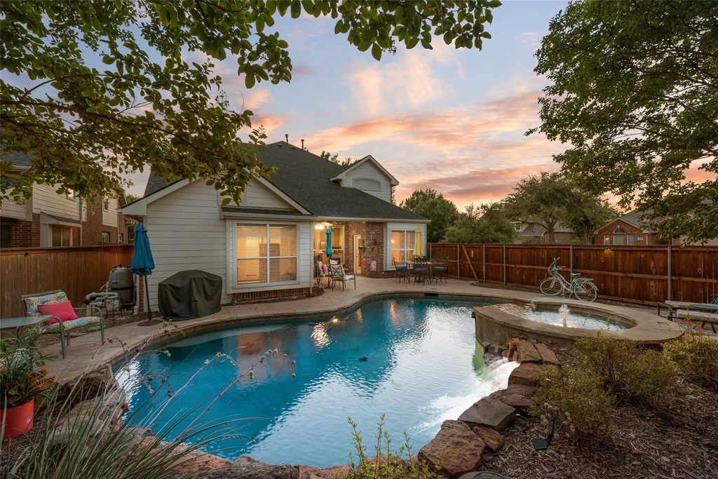 1660 Meadows Avenue, Lantana