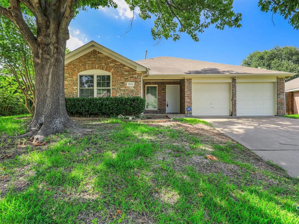 1006 Greenbriar Lane, McKinney