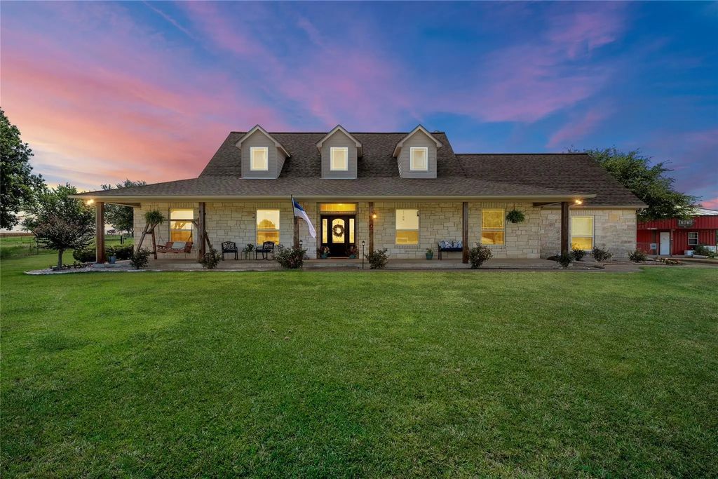 2765 Pleasant Run Road, McGregor