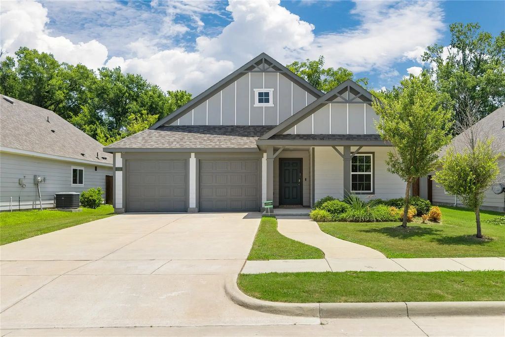 115 Rock Creek, Terrell