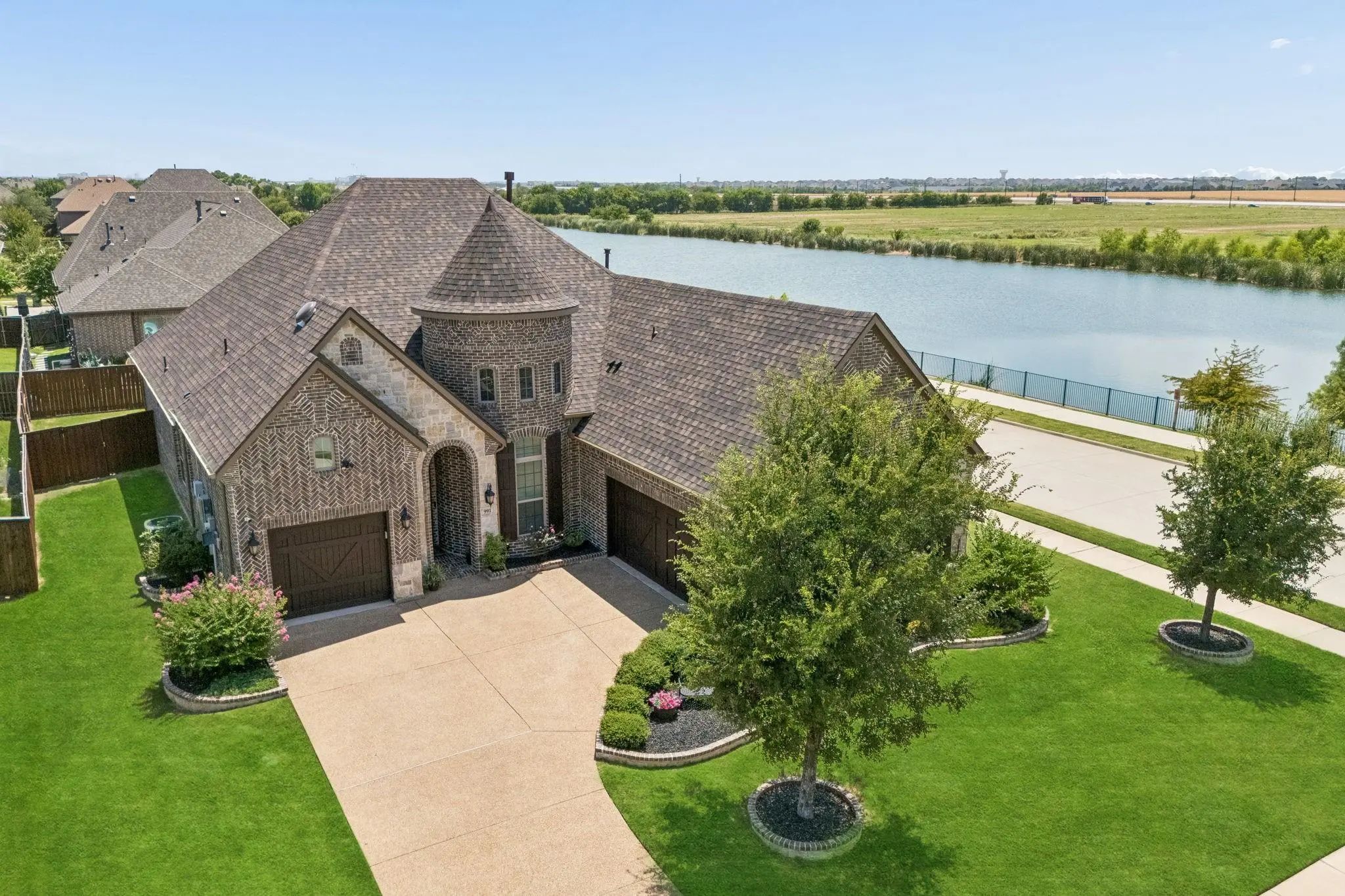 Photo of Listing #21340135