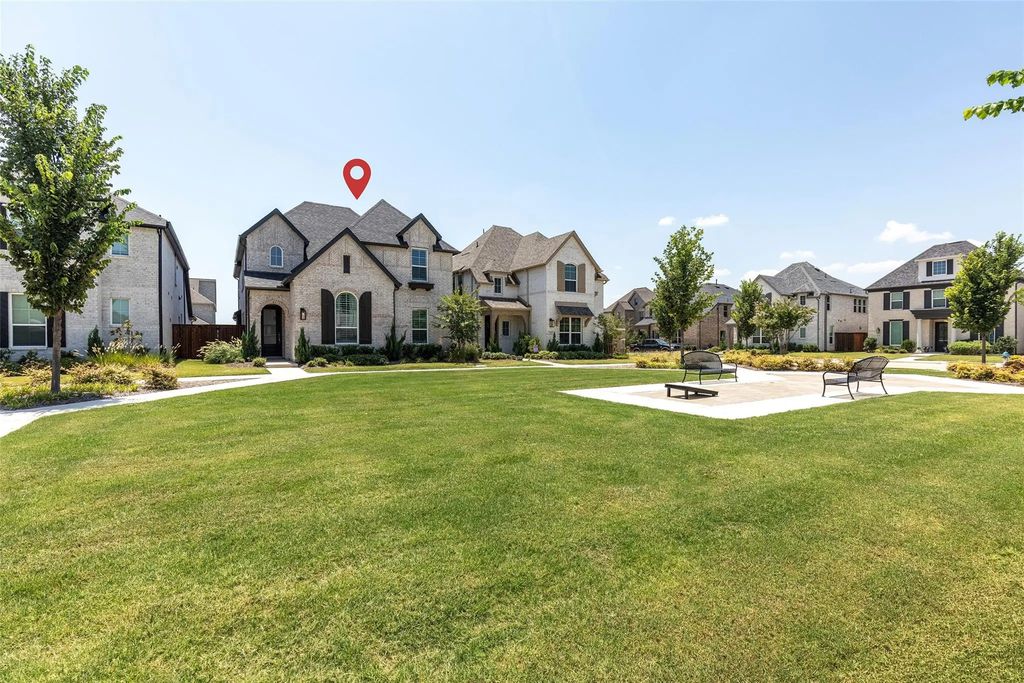 2704 Acadia Mews, Celina