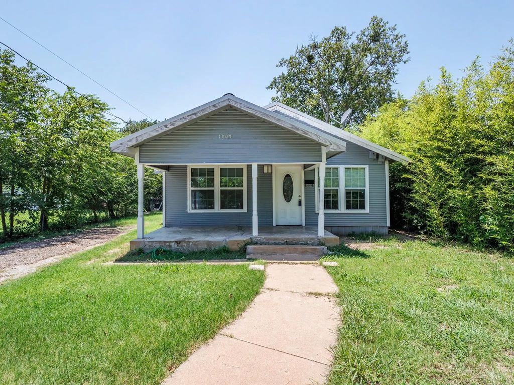 1805 7th Street, Brownwood