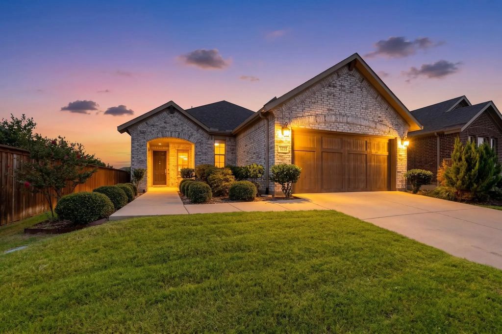 1635 Sweetwater Way, Celina