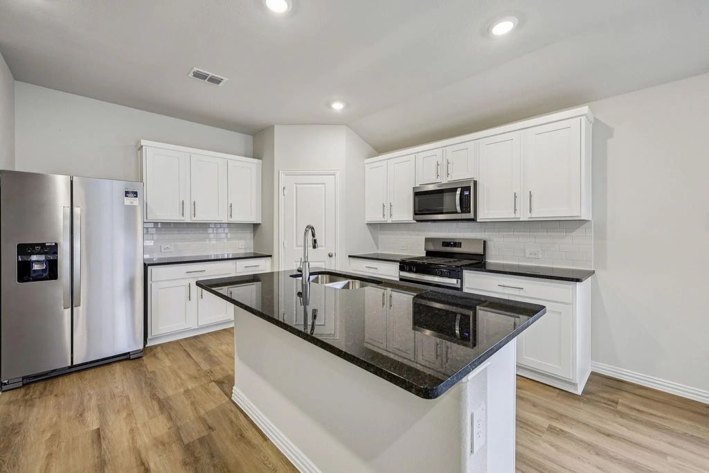 2120 Santa Anita Street, Seagoville