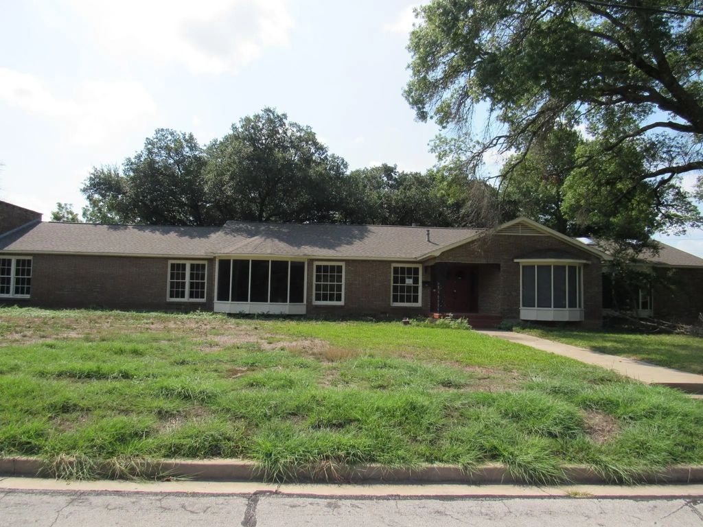 3300 Oakridge Lane, Waco