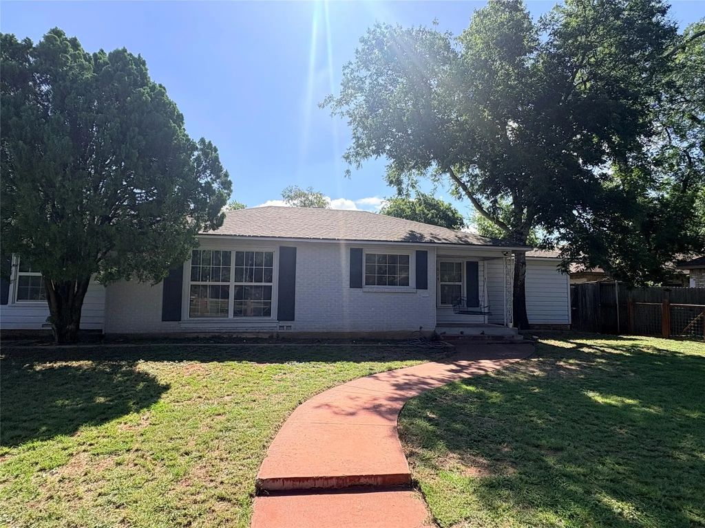 501 Riverside Boulevard, Abilene