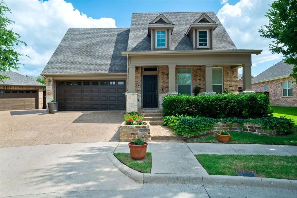 5012 Derbyshire Drive, McKinney