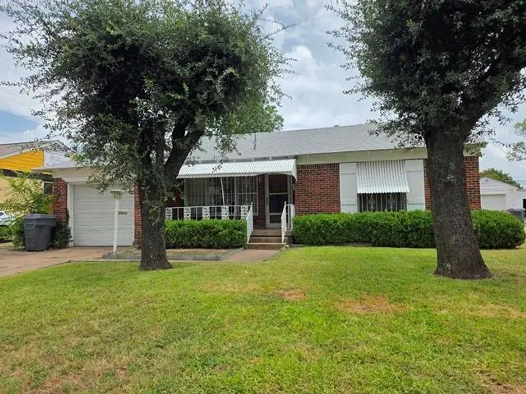 3502 S Marsalis Avenue, Dallas