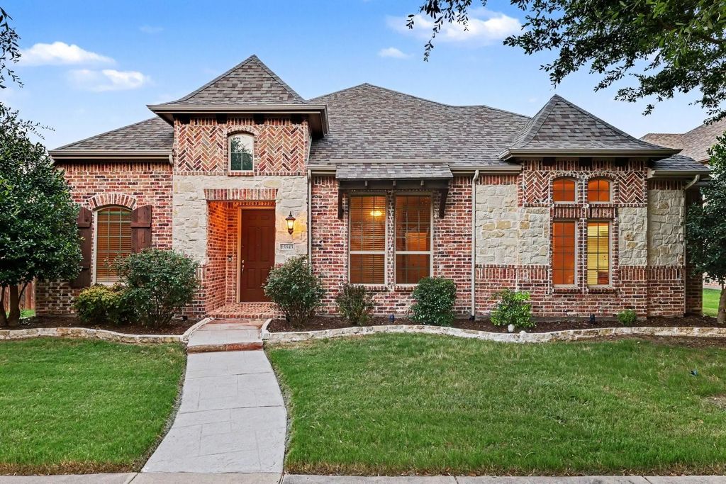 15943 River Glen Drive, Frisco
