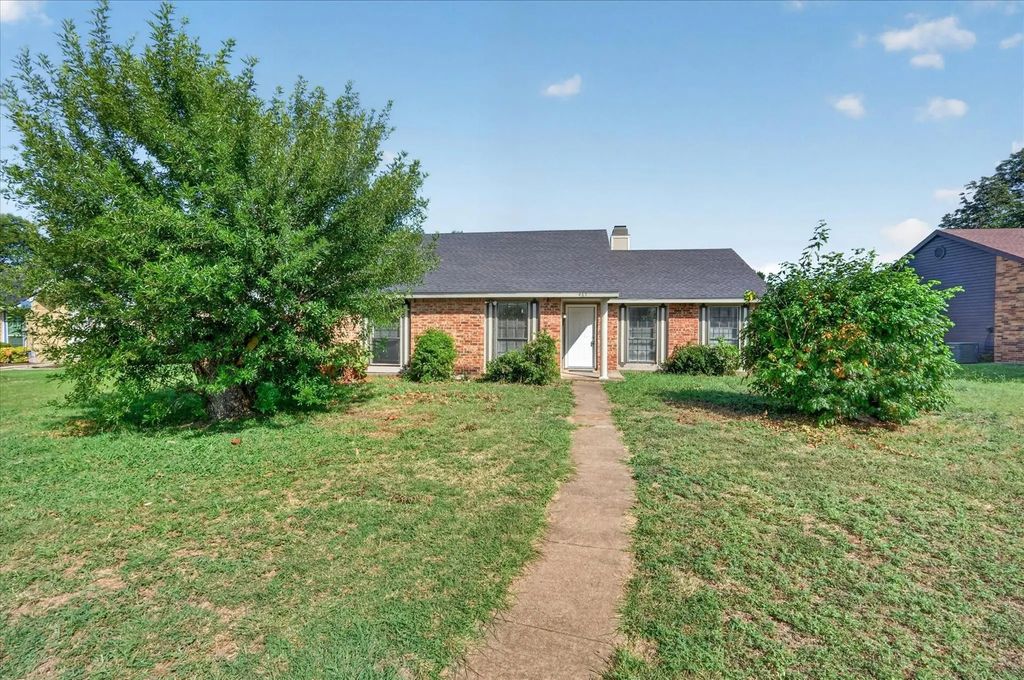 481 Weaver Street, Cedar Hill