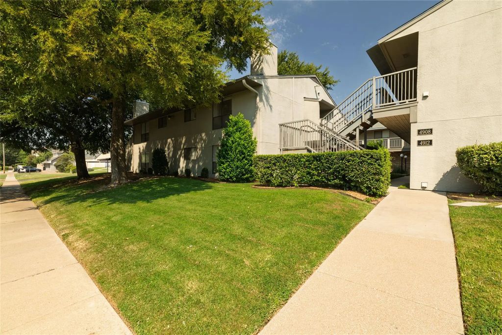 4920 Byers Avenue B, Fort Worth
