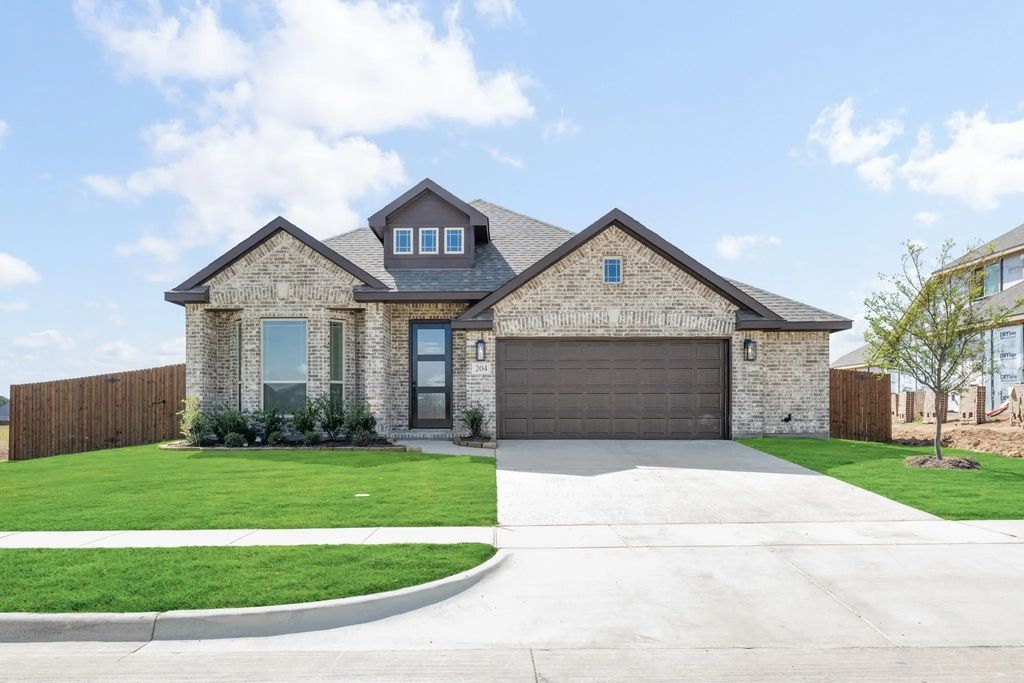 204 Fireberry Drive, Glenn Heights