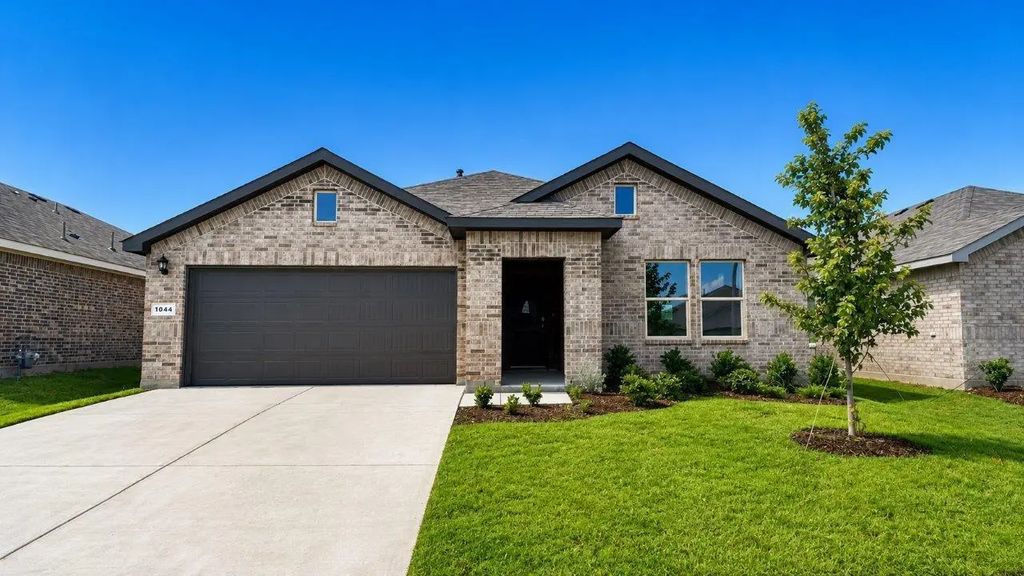 1044 Foxburg Drive, Fort Worth