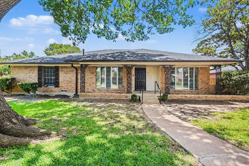 914 Bromwich Street, Garland
