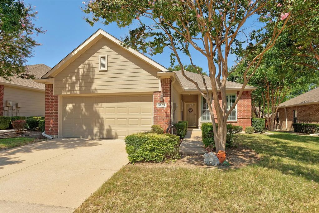 9909 Kaufman Place, Plano
