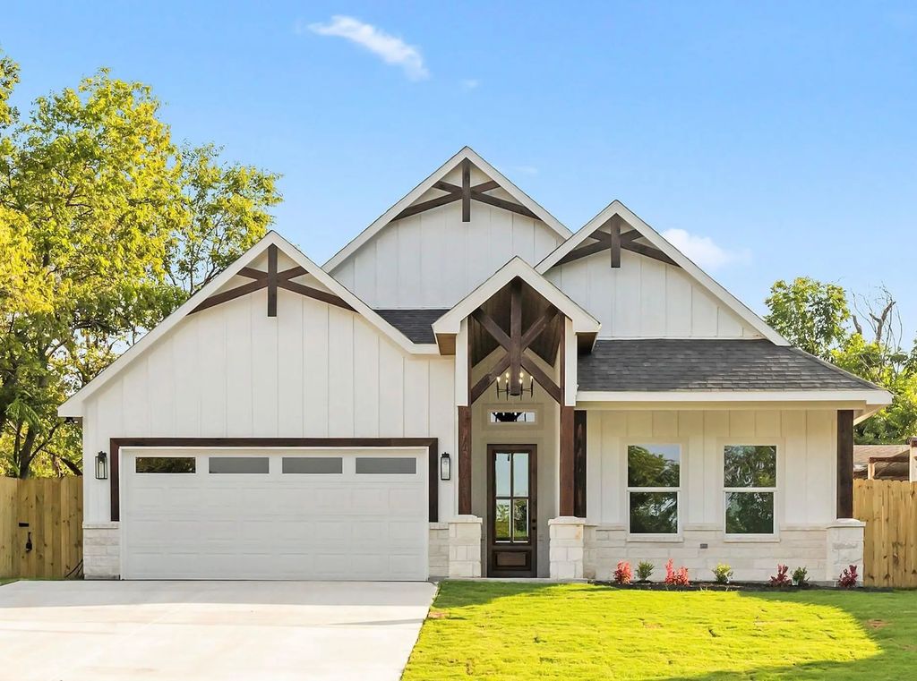 2903 Nw 30th Street, Fort Worth