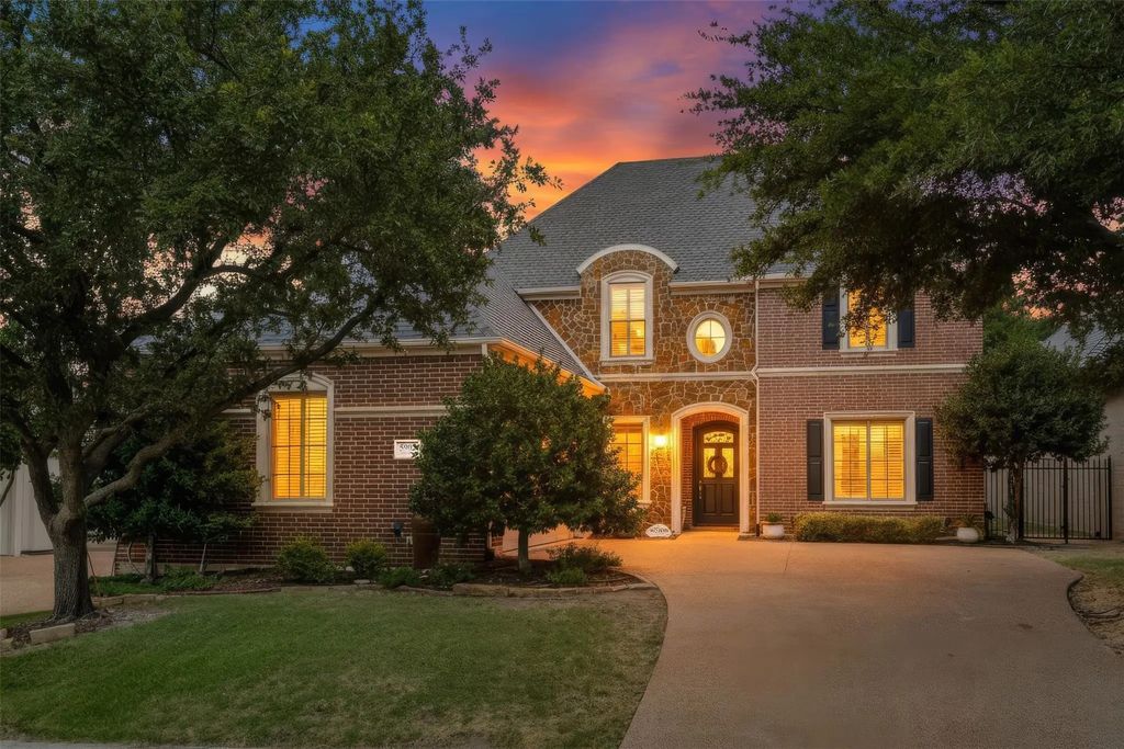 5902 Arrowhead Drive, Frisco