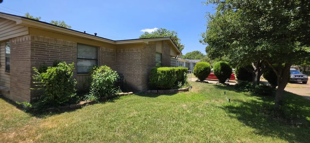 4302 Longleaf Drive, Garland