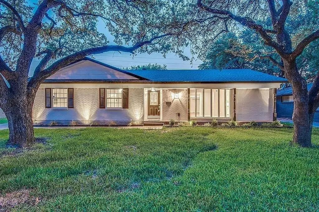 10443 Cromwell Drive, Dallas