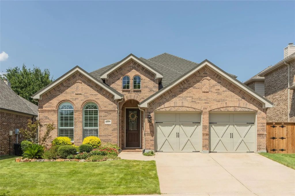 1237 Burnett Drive, Lantana