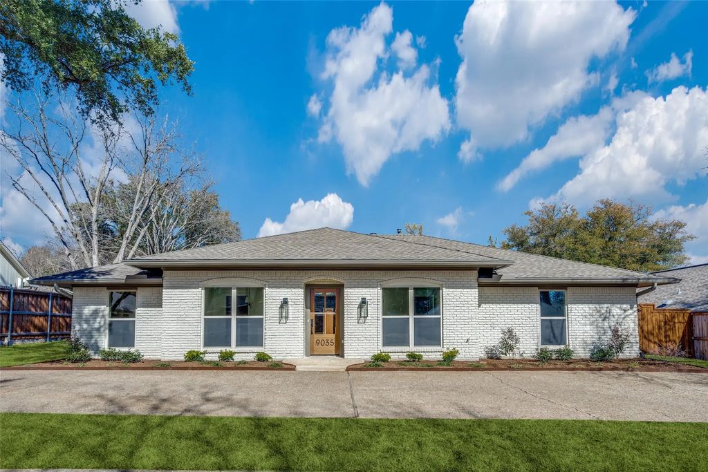 9035 Dunmore Drive, Dallas