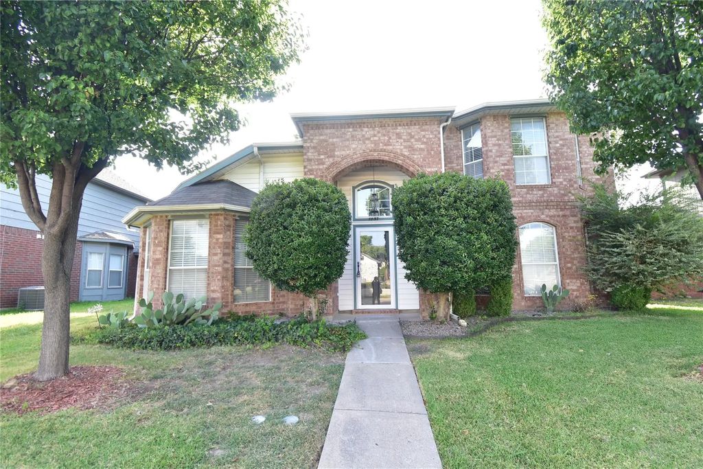 7837 Roundtable Road, Frisco