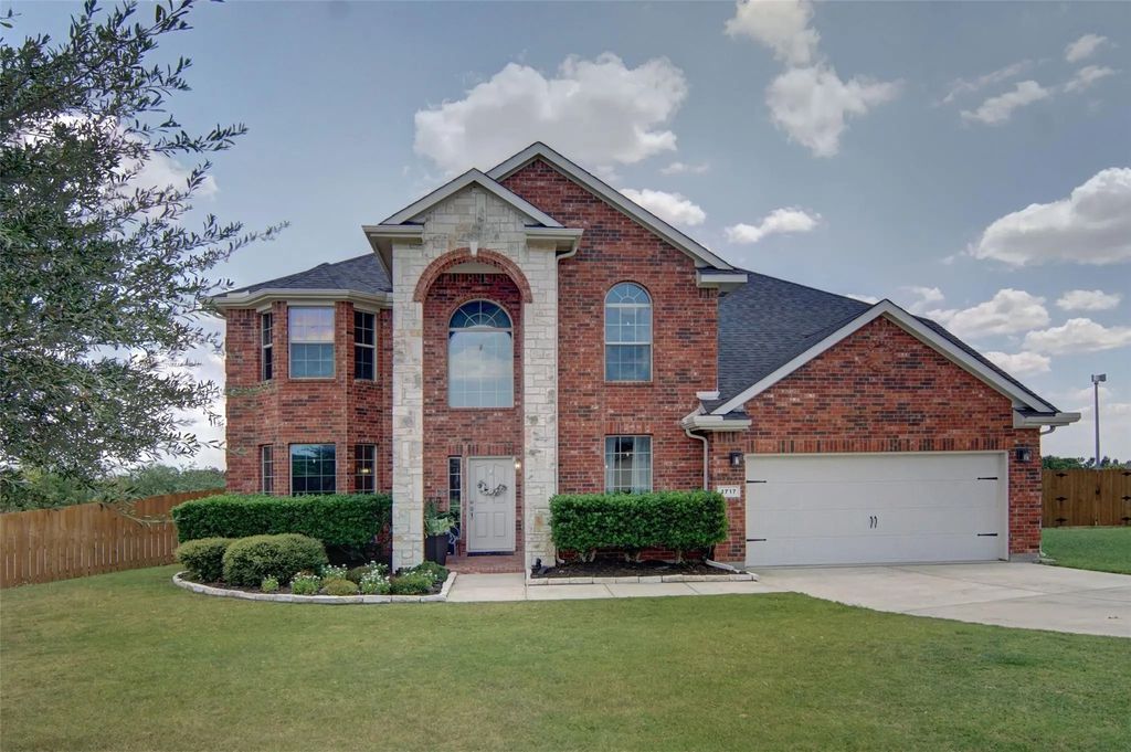 1717 Sorrel Court, Weatherford