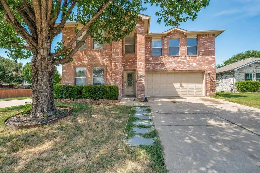 2301 Chestnut Drive, Little Elm