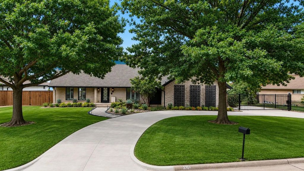 3204 Bouvier Street, Rowlett