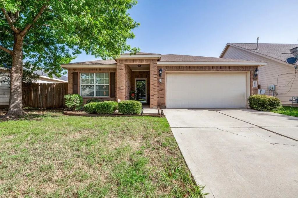 624 Noble Grove, Fort Worth