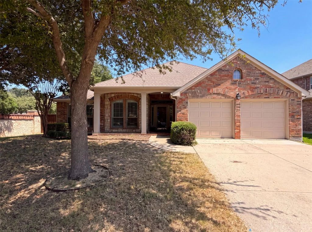 2601 Whispering Trail, Little Elm